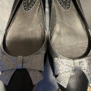 Cute black and silver flats